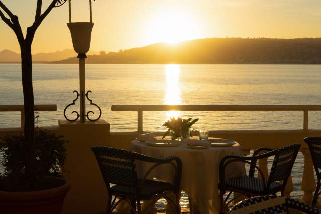 Restaurant Juan-Les-Pins · Hôtel Belles Rives